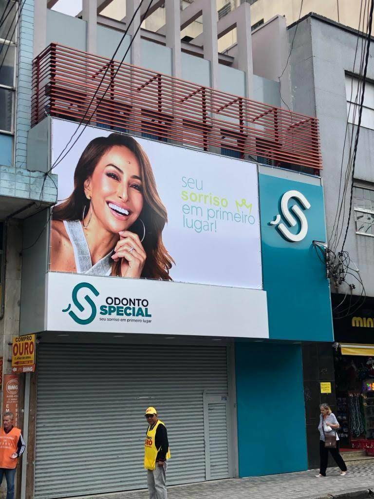 Fachada comercial