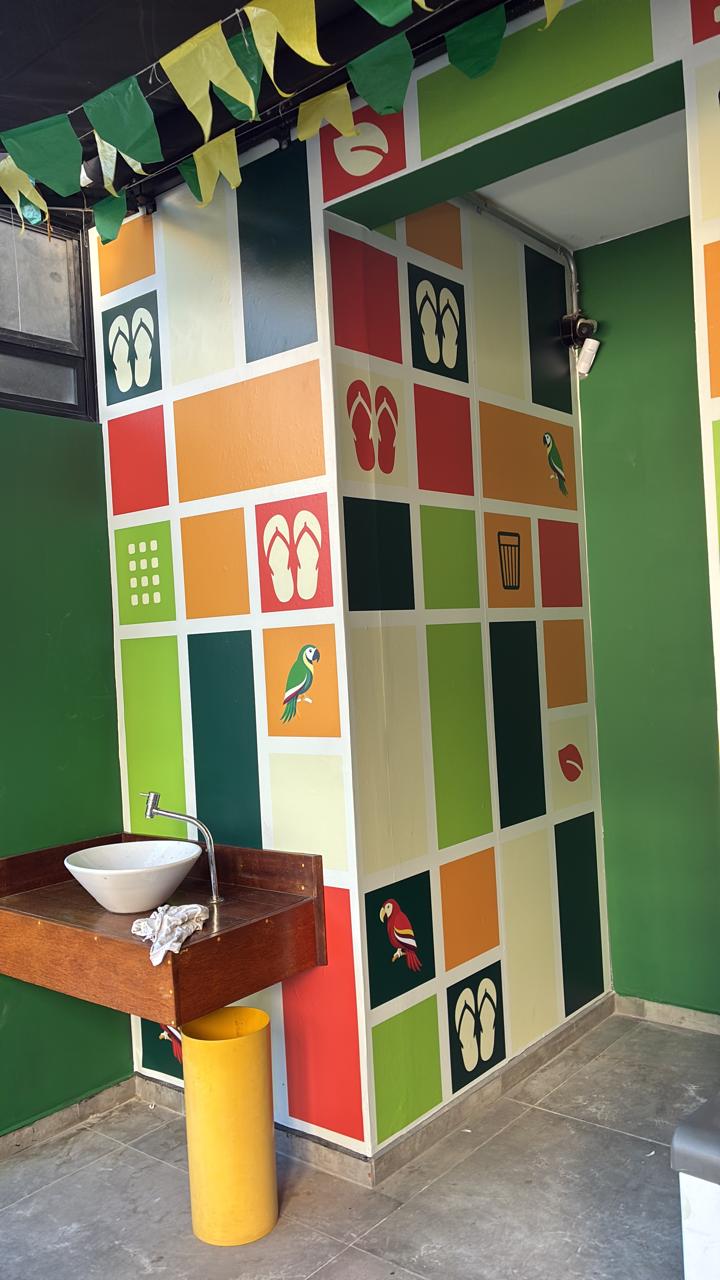 Fachada comercial TW