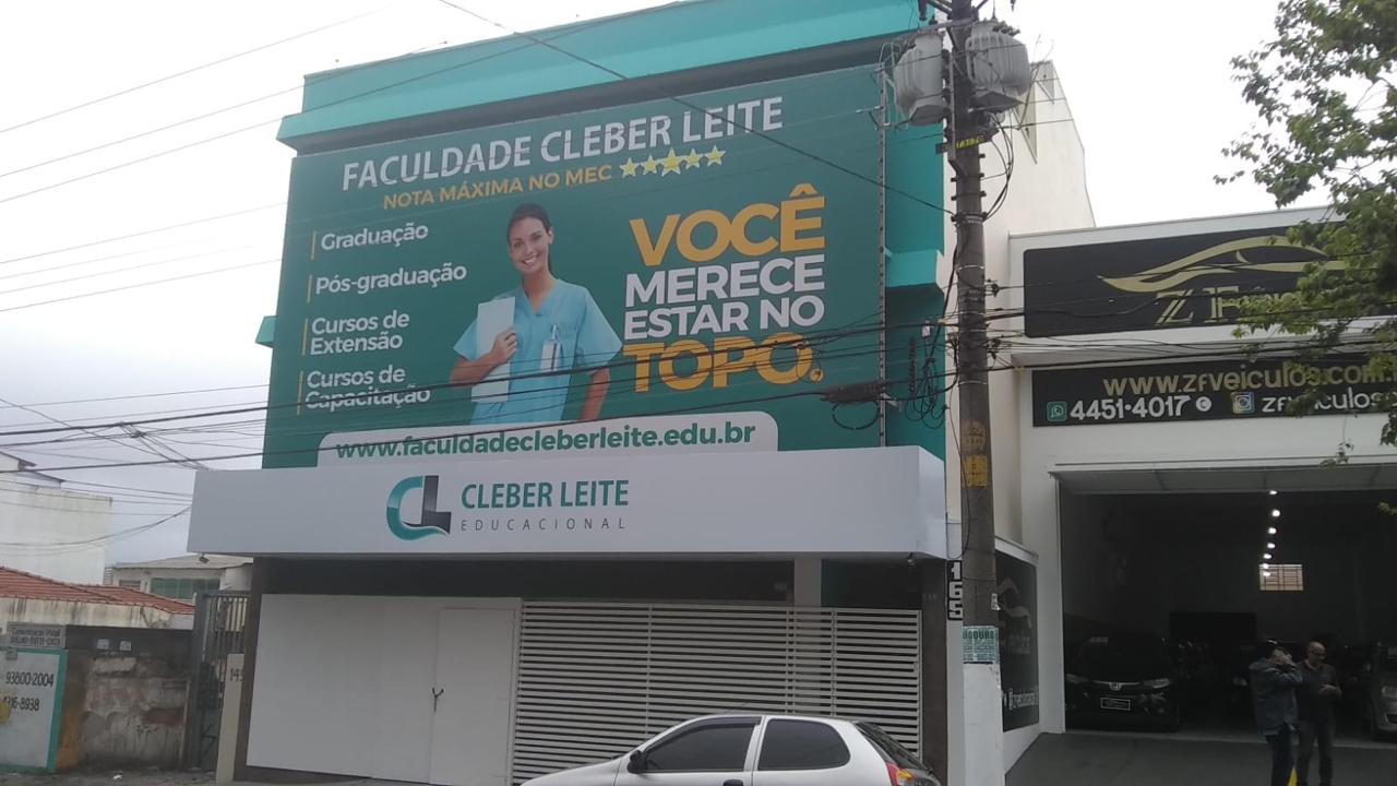 Painel Faculdade Cleber Leite